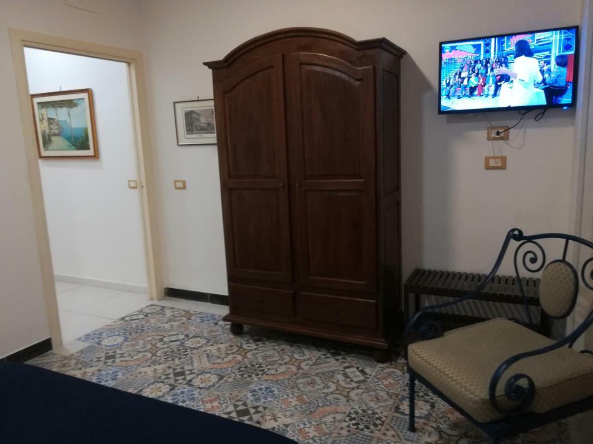 Tribunale Room Basement Palermo Buitenkant foto